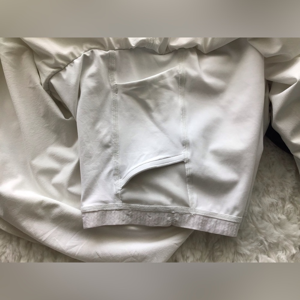🌼Lululemon | Court Rival High Rise Skort Skirt 14’ Size 4 - Picture 14 of 15